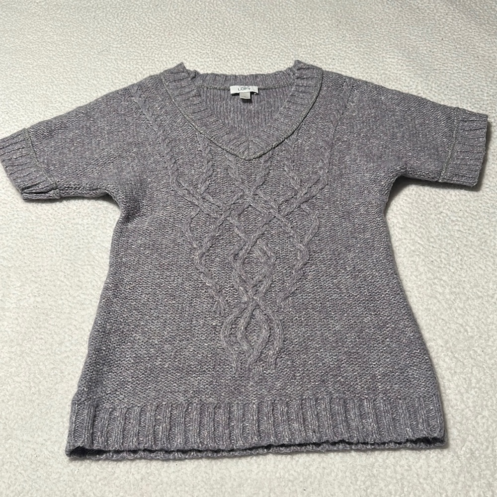 Ann Taylor Loft Gray S/S Sweater, EUC, Size Small